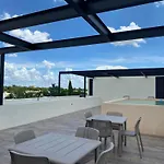 Zania, Loft Urbano Moderno En Merida